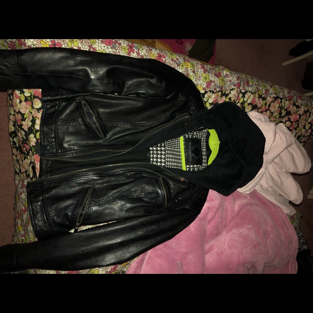 Bod & Christensen sweatshirt leather jacket